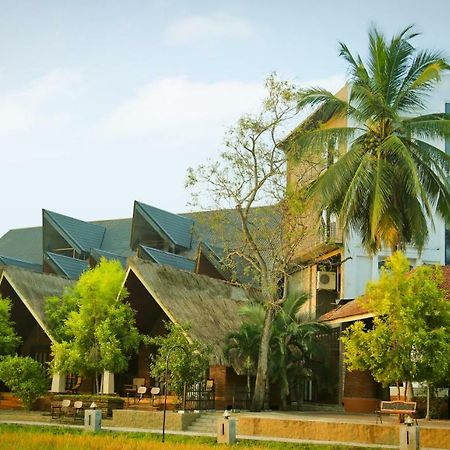 Avasta Resort And Spa Anuradhapura Dış mekan fotoğraf
